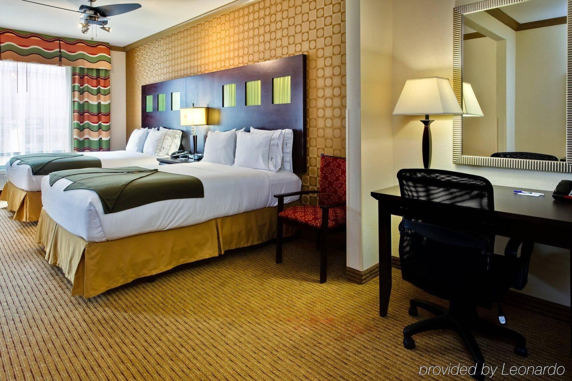 Holiday Inn Express Hotel & Suites Dallas South - Desoto By Ihg DeSoto Exterior foto
